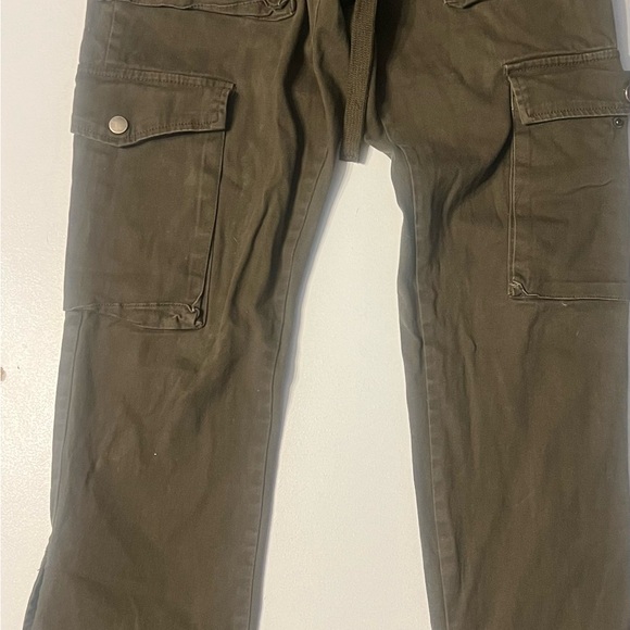 Forever 21 Men's Khaki Cargo Pants - Picture 1 of 4